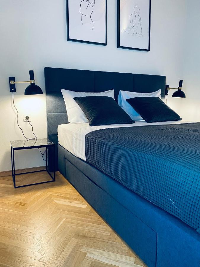 Cirjak Apartments Biograd Na Moru Esterno foto
