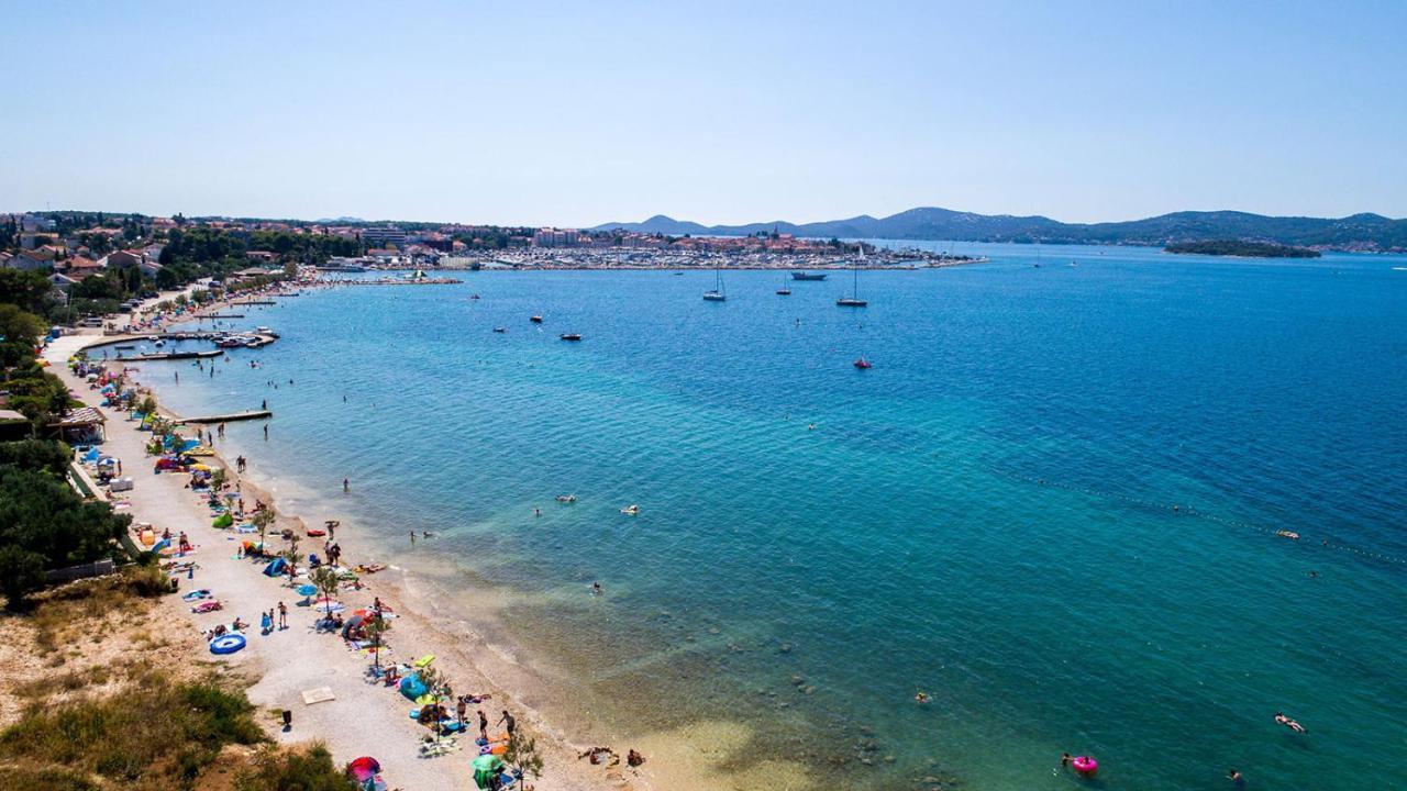Cirjak Apartments Biograd Na Moru Esterno foto