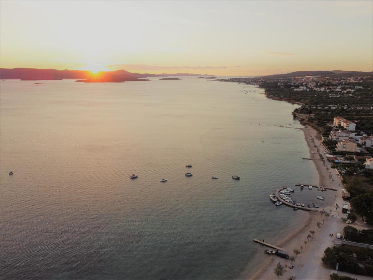 Cirjak Apartments Biograd Na Moru Esterno foto