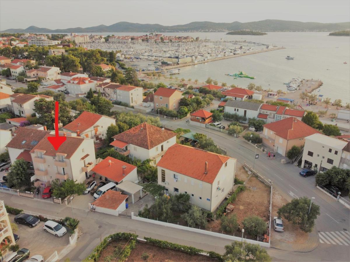 Cirjak Apartments Biograd Na Moru Esterno foto