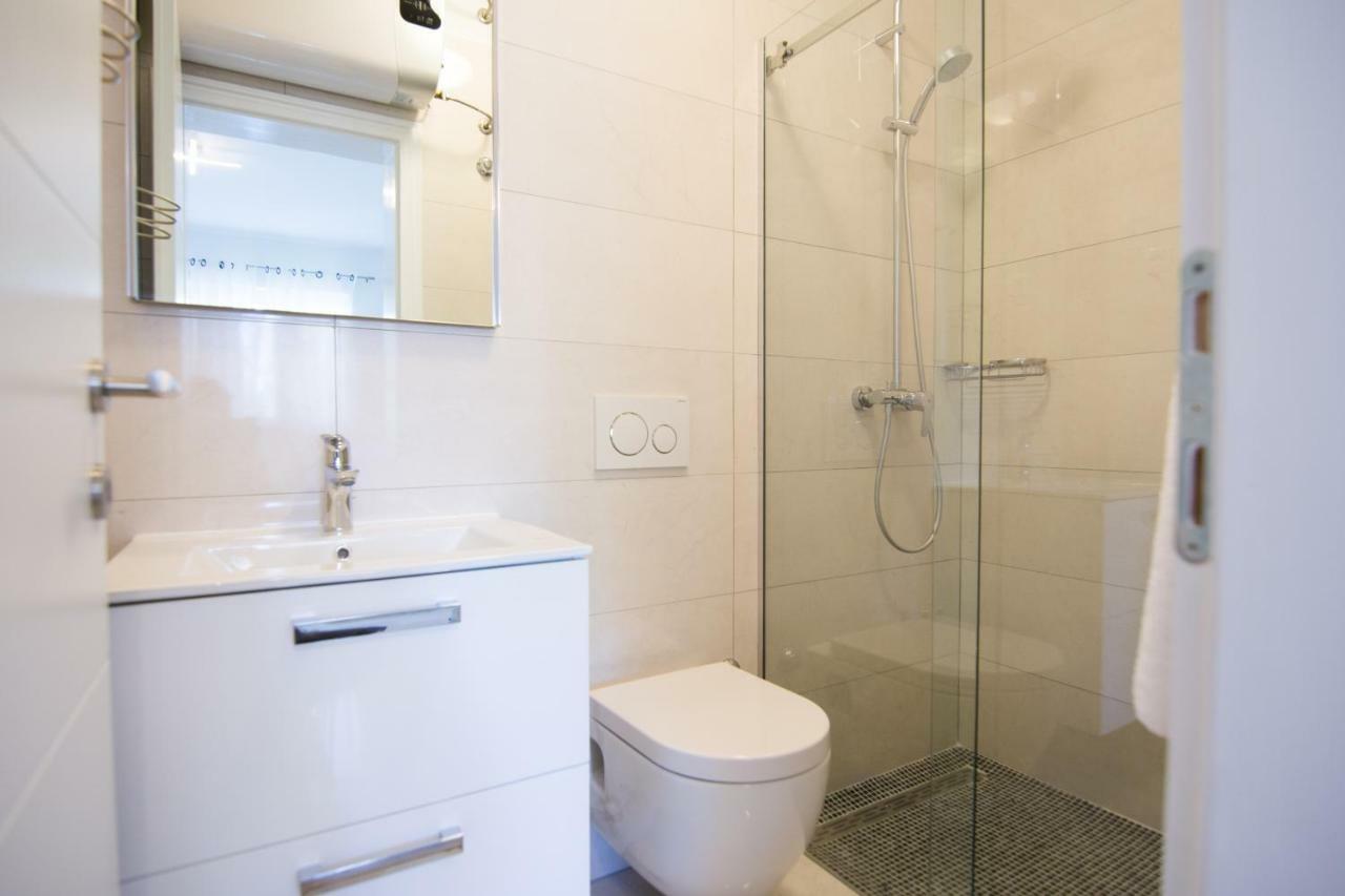 Cirjak Apartments Biograd Na Moru Esterno foto