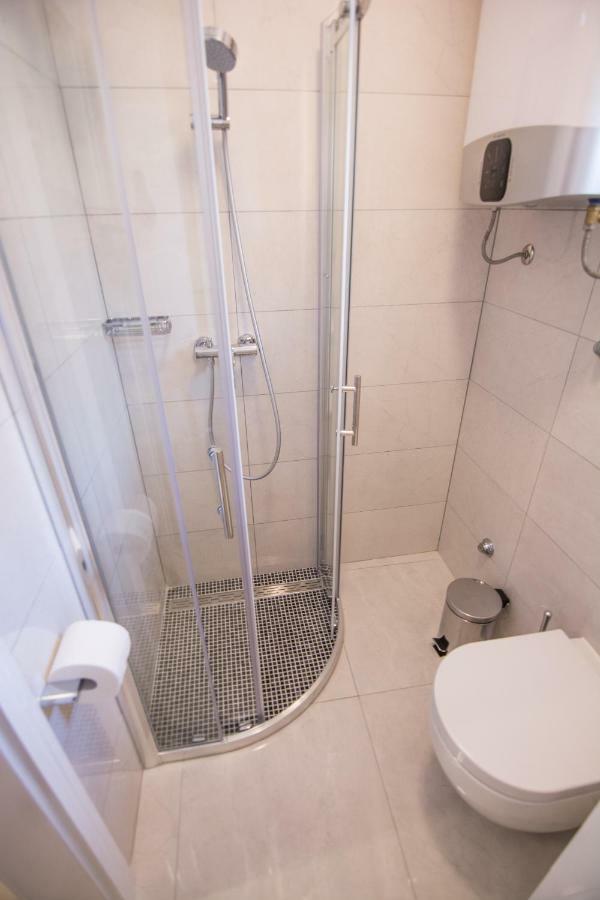 Cirjak Apartments Biograd Na Moru Esterno foto